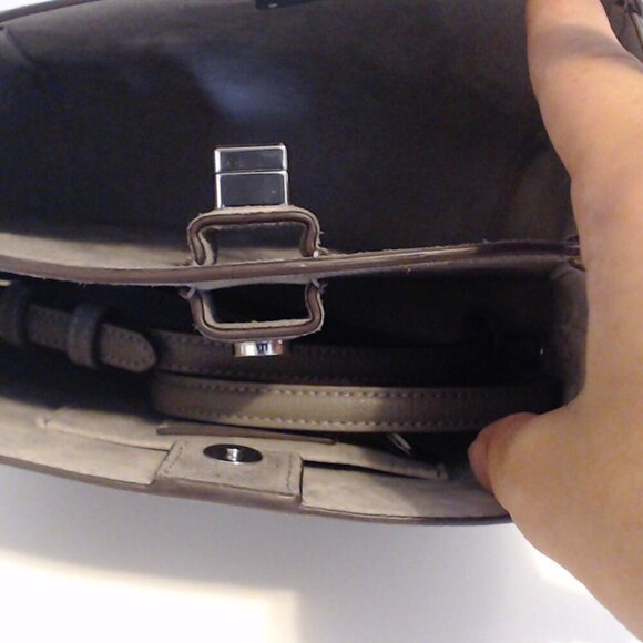 Kate Spade Phoebe hare gray suede small handbag-BNWT! 🤩 - Picture 5 of 10